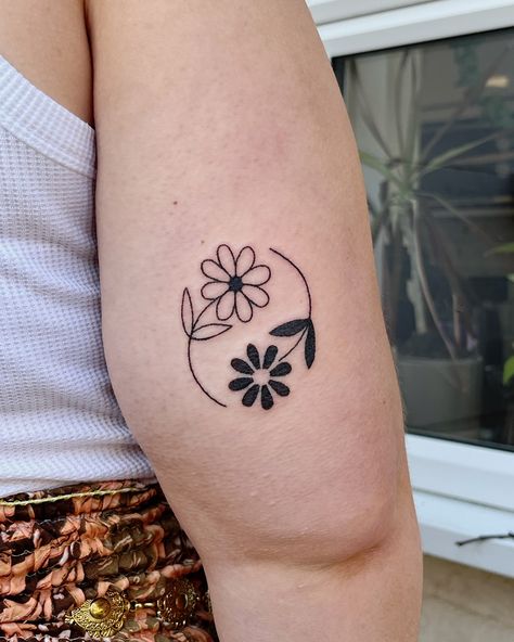 loveee this placement love these daisies 🌼 handpoked! grace’s first ever tattoo and she didn’t even flinch! handpoke is a lot more gentle on your skin than machine, so if you’re worried about pain it is a great option :) message to book yours! @harmlesstattoo Braintree, Essex #handpoke #handpoketattoo #flowertattoo #firsttattoo #stickandpoke #daisytattoo #essextattoo #hertfordshiretattoo #suffolktattoo #smalltattoo Neat Tattoos, Final Countdown, Daisy Tattoo, Vine Tattoos, Hand Poked Tattoo, Cute Tiny Tattoos, Hand Poke, Matching Tattoo, Stick And Poke