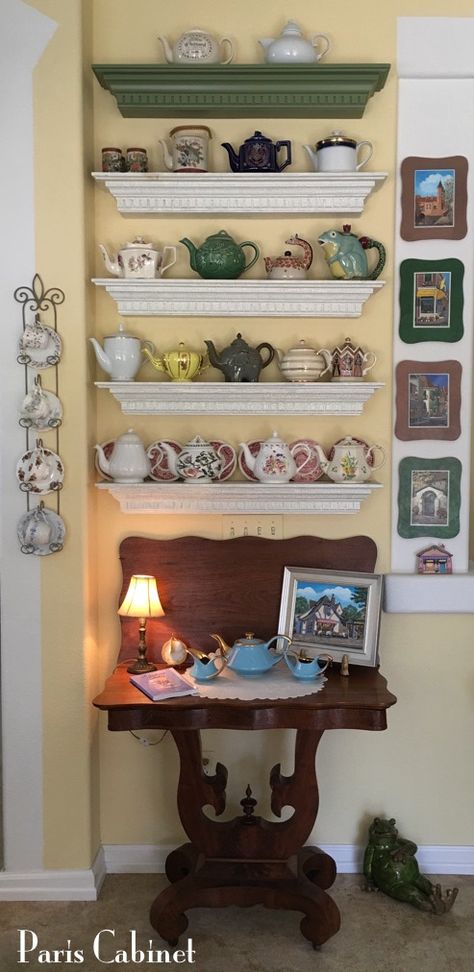 Paris Cabinet Tea Pot Display Ideas, Teapot Display Ideas, Teapot Display, Tea Set Display, Pink Teapot, Tea Display, Tea Riffic, Kitschy Kitchen, Tea Storage