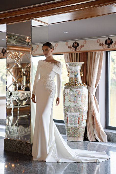 Enchanting Wedding Dress, Figure Wedding Dress, Long Sleeve Sheath Wedding Dress, Kim Kardashian Wedding Dress, Elegant Long Sleeve Wedding Dresses, Ruched Wedding Dress, Long Sleeve Corset, True Bride, Courthouse Wedding Dress