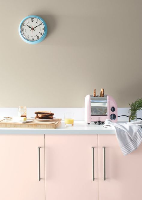 Benjamin Moore Colour of the Year 2020 - Claire Jefford Benjamin Moore Thunder, Benjamin Moore Pink, Best Greige Paint Color, Greige Paint Colors, Greige Paint, Trending Paint Colors, Benjamin Moore Colors, Paint Color Palettes, Blue Hawaii