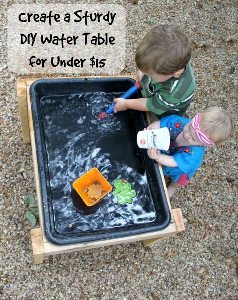 We have a water table but maybe having an extra will help with the fighting sisters Diy Water Table, Kids Water Table, Sensory Table, Woodworking For Kids, Sand Table, Diy Toddler, Water Table, Diy Water, Outdoor Classroom