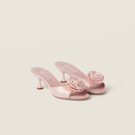 Miu Miu Heels, Miu Miu Handbags, Dr Shoes, Miu Miu Shoes, Satin Roses, Fancy Shoes, Metallic Heels, Slides Women, Fame Dr