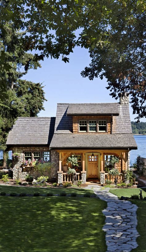 Think small! This cottage on the Puget Sound in Washington is a beautiful example of a smart cabin design. House Pictures, A Small House, Casa Vintage, Cottage Cabin, Cabin Living, Dream Cottage, Lake Cottage, Cabins And Cottages, Cabin Design