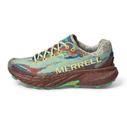 Optimized for ultralight durability and constructed with Mongolian Steppe-inspired patterns  the women's Merrell x Janji Agility Peak 5 trail-running shoes are ready to explore new trails. Mongolian Steppe, Womens Running, Trail Running Shoes, Rei Co-op, Trail Running, Womens Running Shoes, Running Women, Running Shoes, Women Shoes