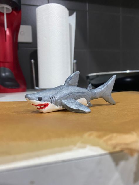 Fimo & Du-Kit clay oven baked great white shark Shark Diorama, Clay Shark, Shark Pictures, Small Shark, Clay Oven, Picture Holders, Great White Shark, Great White, Dry Clay