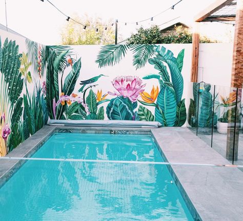 Pool Mural, Pool Wall, Garden Fence Art, Mural Artist, Garden Mural, Residential Pool, Pool Art, Tropical Backyard, Tropical Pool