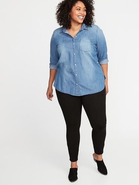 Plus Size Denim Shirt, Chambray Shirt Outfits, Denim Shirt Outfit, Old Navy Outfits, Casual Dresses Plus Size, Sportswear Leggings, Plus Size Denim, Capsule Outfits, Chambray Top