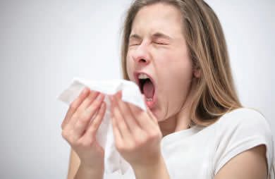 Is Climate Change Causing Our Allergies? Cough Syrup Recipe, Stuffy Nose, Cold Cough, Cold Home Remedies, Common Cold, Chronic Fatigue, Natural Home Remedies, Allergies, Home Remedies