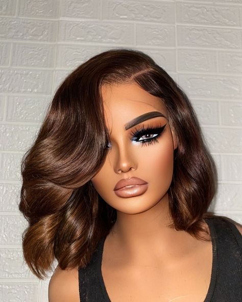 SUMMER TIME VIBES 😍😍 We not playing over here PARIS Flirty Bob SOFT BROWN Side Part ✨ 5x5 HD lace GLUE-LESS unit Available for purchase 🤎 TEXT TO ORDER: 484-475-6470 or click the link in bio for EXPRESS SHIPPING -Hair: raw Indian luxe wave with 5x5 HD closure -Size: 21”-23” circumference -Elastic Adjustable Band for glue-less wear ALL Custom signature units include: ✅Custom machine made ✅Tailored to fit clients head measurements ✅Premium Bundles & HD lace included ✅Glue-less/easy i... Curly Side Part Bob, Side Part Bob Hairstyles, Bob With Side Part, Bobs Hairstyles, Cutest Hairstyles, 360 Wigs, Lace Glue, Black Hair Inspiration, Black Wedding Hairstyles