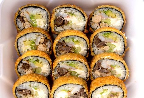 Mexican Sushi, Cream Cheese And Chicken, Boneless Buffalo Wings, Boneless Chicken Wings, Sushi Roll Recipes, Roll Sushi, Breaded Shrimp, Elegant Food, Chicken Rolls