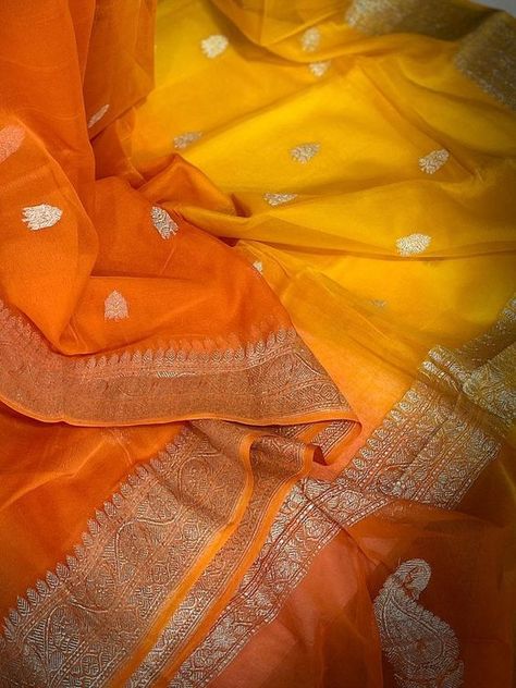 Kaddi Georgette Sarees, Chiffon Saree Party Wear, Indian Clothes Women, Traditional Wardrobe, Pure Chiffon Sarees, Pure Georgette Sarees, New Saree Blouse Designs, Cotton Saree Designs, Fancy Sarees Party Wear