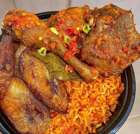 How to make sweet, spicy jollof rice Jollof Rice And Turkey, Naija Babe, Nigerian Dishes, African Recipes Nigerian Food, Jollof Rice, Soul Food Dinner, Boy Hair, African Recipes, Nigerian Food