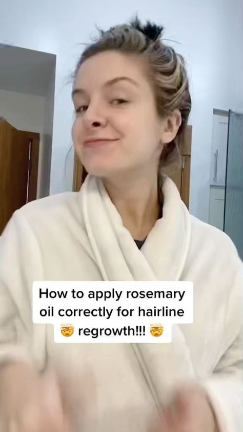 thehealthyhur on Instagram: MORE DETAILS HERE ⬇️⬇️ How to correctly apply rosemary oil for major hair growth 😎 Note: if you don’t have a premixed oil (like the… Rosemary For Hair Growth, Rosemary For Hair, Rosemary Oil For Hair, Rosemary Essential Oil, Healthy Hair Care, Essential Oils For Hair, Diy Hair Care, Rosemary Oil, Black Hair Care