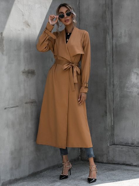 Lightweight Trench Coat, Fall Fashion Coats, Trench Coat Outfit, Long Overcoat, Estilo Preppy, Belted Trench Coat, Coat Design, Trench Coats Women, Knit Fashion