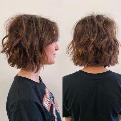 Neck Length Hair, Short Wavy Haircuts, Short Choppy Haircuts, Wavy Bob Haircuts, Choppy Bob Haircuts, Thick Wavy Hair, Bob Hairstyles For Thick, Wavy Bob Hairstyles, Choppy Bob Hairstyles