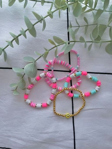 Bracelet inspo clay beads aesthetic: It's a clay bead bracelet set please send me message of your arm size Bracelets Preppy, Make Clay Beads, Colorful Bead Bracelets, Clay Bead Necklace, Beaded Braclets, Preppy Bracelets, Homemade Bracelets, Clay Bead Bracelet, Preppy Jewelry