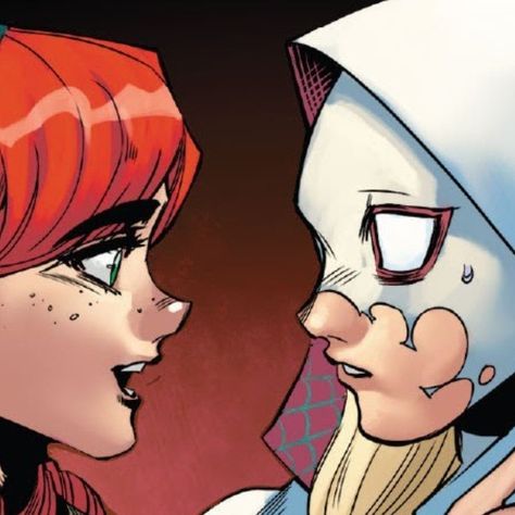 Spider Gwen X Mj, Gwen Stacy X Mj, Spider Gwen And Mj, Spider Woman And Spider Man, Gwen Stacy X Mary Jane, Mary Jane Watson Icons, Gwen X Mj, Gwen Stacy Trans, Mj And Gwen