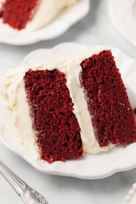 gluten free red velvet cake on white plate with fork before serving Red Velvet Ice Cream Cake, Gluten Free Red Velvet Cake, Vegan Red Velvet Cake, Gluten Free Red Velvet, Red Velvet Ice, Best Red Velvet Cake, Chewy Sugar Cookie Recipe, Fluffy Cream Cheese Frosting, Red Velvet Ice Cream