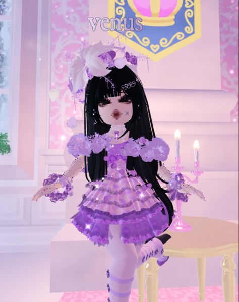 Playful Purple Royale High, Purple Royale High Outfit, Playful Purple Outfit Royale High, Royal High Christmas Outfits, Rh Outfits, Zepeto Looks Ideas, Sunset Island, Kawaii Outfits, Dorm Design