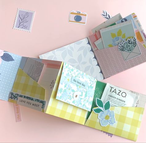 One Page Wonder, Mini Flip Book, Snail Mail Inspiration, Diy Mini Album, Baby Scrapbook Album, Baby Mini Album, Mini Album Tutorial, Photo Album Diy, Scrap Album