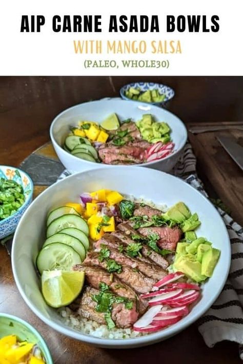 This colorful carne asada bowl makes for a mouthwatering, healthy, and versatile meal. Here you’ll find instructions for preparing this on the grill, stovetop, or in the oven. #aip #paleo #whole30 #carneasada #glutenfree via @https://www.pinterest.com/foodcourage/ Carne Asada Bowls, Aip Meals, Summer Lunches, Gluten Free Comfort Food, Skirt Steak Recipes, Auto Immune, Grilled Fruit, Aip Diet, Autoimmune Paleo