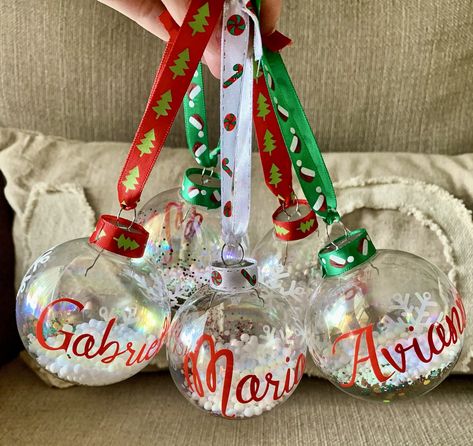 Clear Fillable Ornament Ideas, Clear Plastic Ornament Ideas, Clear Glass Ornament Ideas, Fillable Ornament Ideas, Pet Christmas Ornaments, Clear Plastic Ornaments, Clear Christmas Ornaments, Clear Glass Ornaments, Holiday Aesthetic