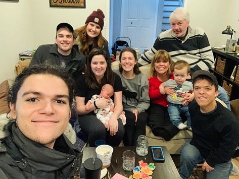 The Roloffs: A Comprehensive Guide to the Famous Family Jeremy And Audrey Roloff, Matt Roloff, Amy Roloff, Tori Roloff, Audrey Roloff, Back To Reality, Family Show, Celebrity Moms, Reality Television