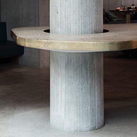 Buchner Bründler Architekten on Instagram: “Concrete column embraced by a free form table. Part of the restaurant area of the conversion of an apartment building into the boutique…” Kitchen Column, Round Column, Round Building, Column Covers, Concrete Column, Round Kitchen, Column Design, The Boutique, City Apartment