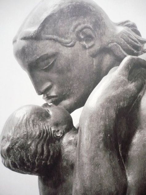 Ivan Mestrovic Sculpture, Ivan Mestrovic, Child Photo, Ceramic Ideas, Figurative Sculpture, Mother And Child, Metropolitan Museum Of Art, Sculptor, Aesthetic Art