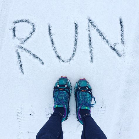 'Run often, run long but never outrun your love of running' I love running in fresh snow, it's so peaceful. #runfoco #runforfun #winterrunner #lacepacerace #morethanmiles #optoutside #focoroostteam #teamnuun #Runfree #runhappy #runnerscommunity #runinthesnow #yaktrax #sauconyperegrine #runshots | Content shared via yaktrax Inspiration Gallery Running In Snow, Running Short Outfits, Best Running Shorts, Running Photos, It's Snowing, Winter Running, Love Run, Running Quotes, Running Inspiration