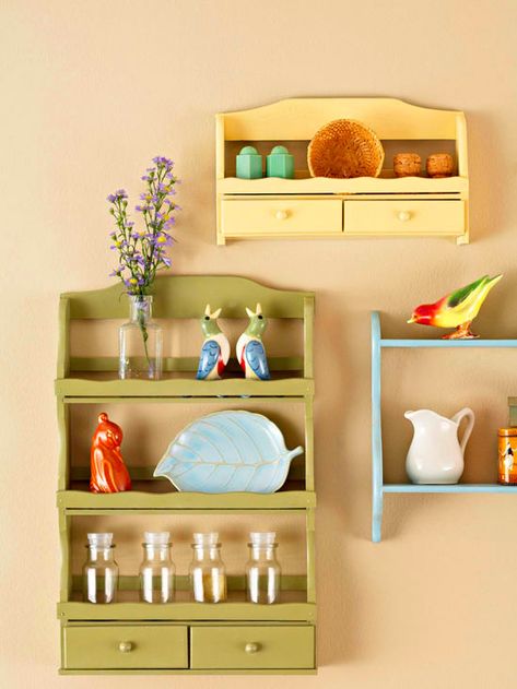 Look for spice racks and shelves at thrift stores! Wooden Spice Rack, Spice Racks, Cosy Home, Upcycled Crafts, Spice Rack, Inspirational Wall Art, Diy Wall Art, Small Apartments, Vintage Wall Art