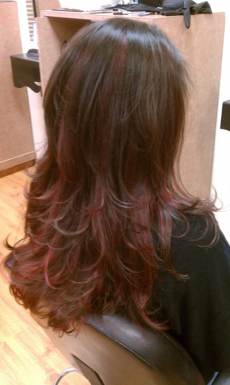 Brown Hair With Brown Red Highlights, Red Highlights On Hair Brown, Red Hair And Haircut, Long Hair With Red Highlights, Layers With Red Highlights, Red Hair Bottom Layer, Red Highlights With Layers, Brown Wavy Hair With Red Highlights, Red Highlights In Light Brown Hair Curly