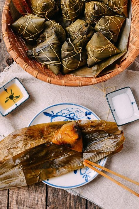 Jianshui Zong (Alkaline Rice Dumplings - 碱水粽), by thewoksoflife.com Rice Dumplings, Sweet Red Bean Paste, Azuki Bean, Chinese Rice, Sweet Red Bean, Red Bean Paste, Using A Pressure Cooker, Fresh Spices, Glutinous Rice