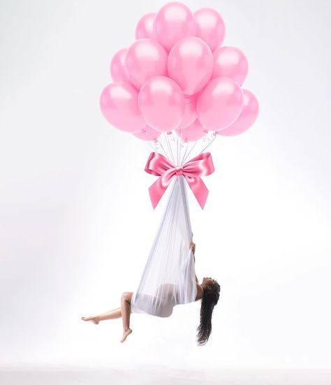 Pink Maternity Photoshoot Studio, Photoshoot Studio, Black Bride, Pink Balloons, Birthday Photoshoot, Pregnancy Shoot, Pregnancy Photoshoot, Baby Mobile, Valentines Day