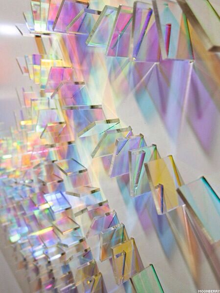 Iridescent Decor, Acrylic Sculpture, Chris Wood, Sculpture Installation, Glass Artists, Public Art, Retail Design, Exhibition Design, Light Art