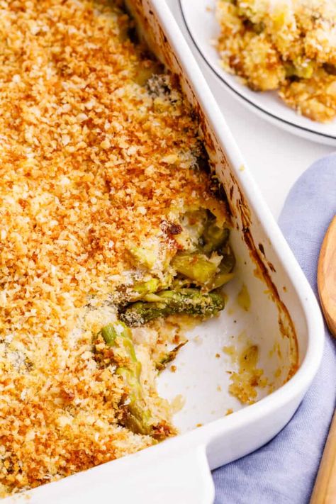 Cheesy Asparagus Casserole Recipe | All Things Mamma Keto Asparagus Casserole, Cheesy Asparagus Casserole, Asparagus Casserole Recipes, Easter Side Dish, Cheesy Asparagus, Asparagus Casserole, Creamy Asparagus, Easter Side Dishes, Lemon Asparagus