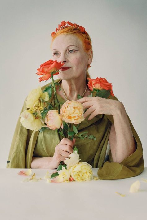 Tim Walker Photography – Vogue Pictures, Prints, Shoots | British Vogue Dior Couture Gowns, Tim Walker Photography, Vivienne Westwood Fashion, Andreas Kronthaler, Fashion Quotes Inspirational, Vogue British, Vogue Archive, 25 June, Tim Walker