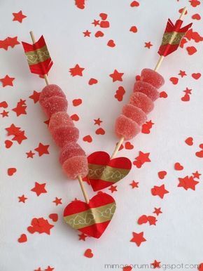 MIMOSORUM : DIY: Flechas con washi tape para San Valentín - DIY: Valentine… Saint Valentine, Valentine's Day Diy, Valentine Day Crafts, Valentines Day Party, Valentines Day Decorations, Valentine Crafts, Valentin Nap, Valentine Decorations, Valentines Diy