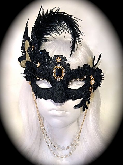 Swan Masquerade Mask, Masquerade Mask Black, Masquerade Prom, Masquerade Outfit, The Mask Costume, Masked Ball, Mask Masquerade, Lace Mask, Venetian Masks