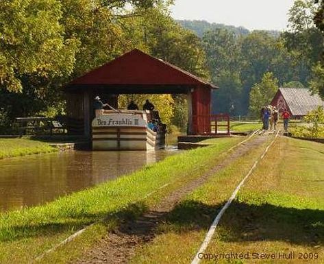 Aqueduct & canal boat at Metamora Indiana Metamora Indiana, Indiana Travel, Blue Building, Masonic Lodge, Canal House, Hotel Building, Indiana Hoosiers, Canal Boat, Boat Ride