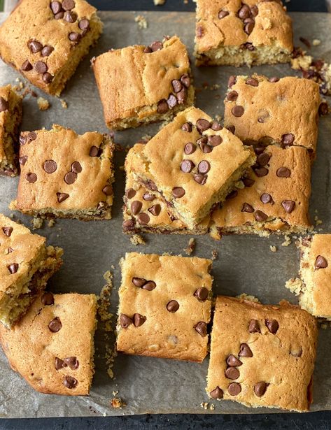 Sourdough Chocolate Chip Cookie Bars – Season Generously Chocolate Chip Pan Cookies, Oatmeal Chocolate Chip Cookie Bars, Chocolate Chip Cookie Bar Recipe, Bars Recipes Healthy, Oatmeal Cookie Bars, Choco Chip Cookies, Pan Cookies, Bake Something, Chocolate Chip Bars