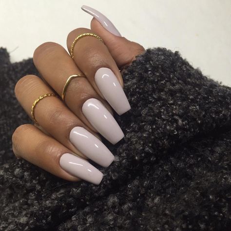 See this Instagram photo by @babyphatjeans • 6 likes Grey Nails, Ballerina Nails, Gorgeous Nails, Cute Acrylic Nails, Love Nails, Trendy Nails, Winter Nails, White Nails, How To Do Nails