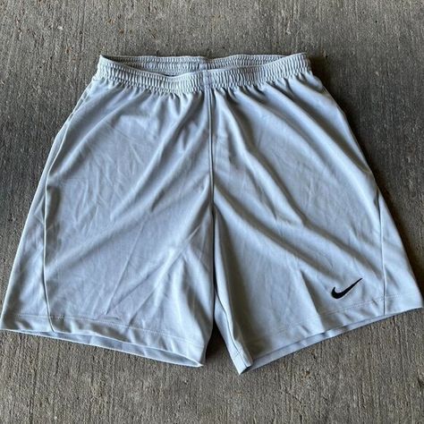 Nike Men's Grey Shorts Grey Nike Shorts, Shorts Nike, Grey Nikes, Grey Shorts, Nike Shorts, Men's Shorts, Mens Shorts, Nike Men, Nike