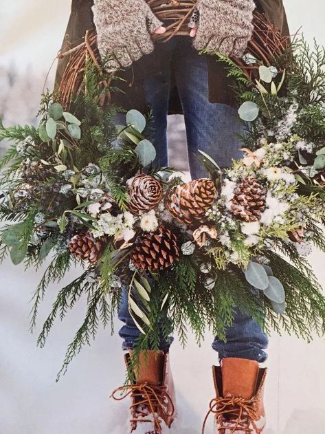 Julkransar Diy, Natal Country, Dekoratívne Vence, Jul Diy, Christmas Wreath Decor, Diy Jul, Porte Decorate, Farmhouse Christmas Decor, Wrapping Ideas