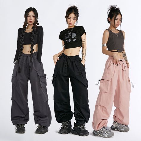 Baggy Korean Fashion, Vintage Cargo Pants, Corset Pants, White Wide Leg Pants, Laminated Fabric, High Waist Wide Leg Pants, Pant Trends, Baggy Trousers, Style Cargo