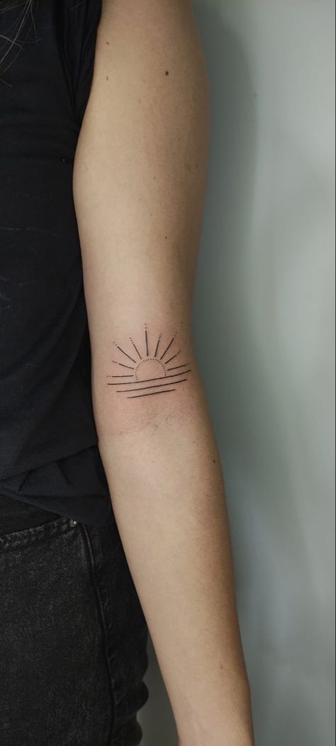 Sunrise Wrist Tattoo, Dawn Tattoo Ideas, Simple Sunset Tattoo, Sunrise Tattoos, Dawn Tattoo, Sunrise Tattoo, Coordinates Tattoo, Country Tattoos, Sunset Tattoos