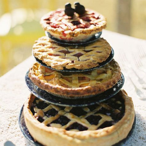 Non-Traditional Tiered Desserts | BridalGuide Traditional French Desserts, Wedding Pie, Thanksgiving Cakes, Cake Wrecks, Wedding Cake Alternatives, Floral Wedding Cakes, Amazing Wedding Cakes, Favorite Pie, Cake Trends