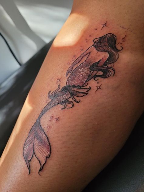 Enchanted Tattoo, Daughters Tattoo, Mermaid Tattoo, Mermaid Tattoos, Awesome Tattoos, Desenho Tattoo, Infinity Tattoo, Hand Tattoos, Cool Tattoos