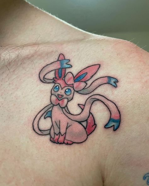 My 3rd tattoo - the Eeeveelution Sylveon, which I got done along with two friends who had Glaceon and Umbreon Sylveon Tattoo Ideas, Sylveon Tattoo, Pokemon Tattoos, Pokemon Sketch, 3 Tattoo, Pokemon Tattoo, Two Friends, Dope Tattoos, Tattoos Ideas