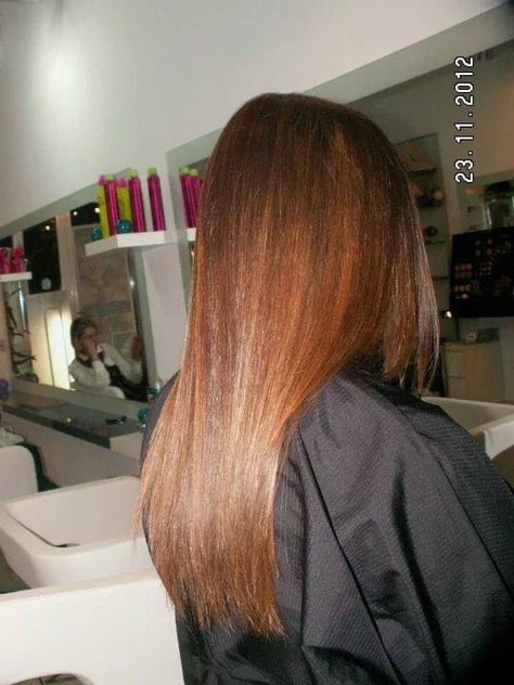 Hair Asethic, Straight Hair Black Women, Natural Silk Press, Big Lotto, Ombre Straight Hair, Ginger Ombre, Natural Hair Colour, Hair Stripes, Hair Black Women